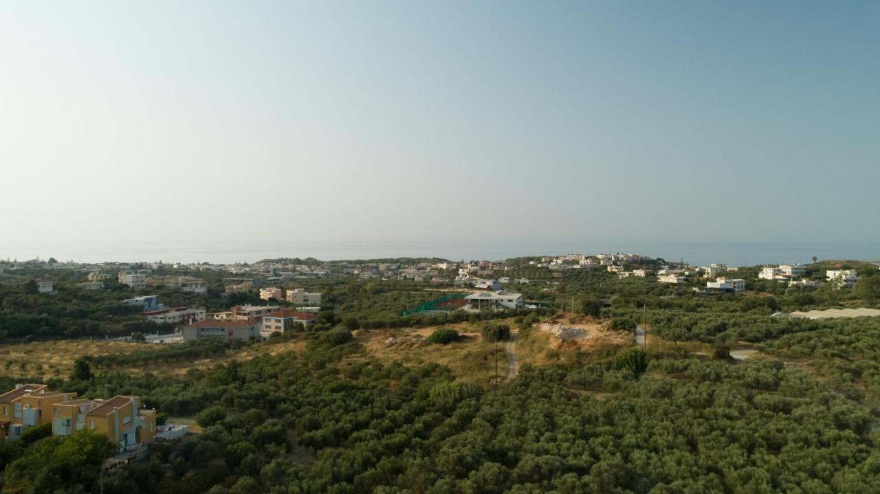 Hello Village Chania Sfakianalion エクステリア 写真